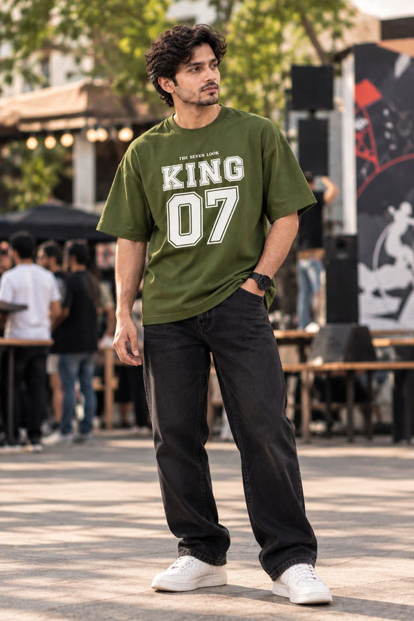 Men's Army Green Oversized King 07 Graphic T-Shirt